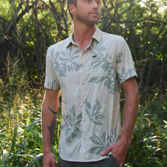 Oneill TRVLR Perforated Printed Standard Fit Shirt Lt. Khaki Mens Woven Shirt