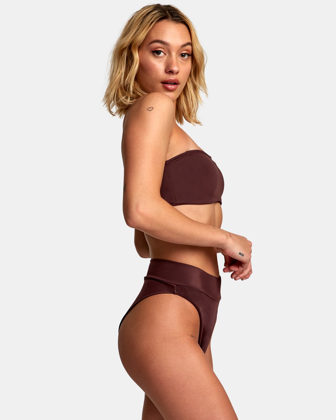 RVCA- SOLID BANDEAU BIKINI TOP womens swimwear